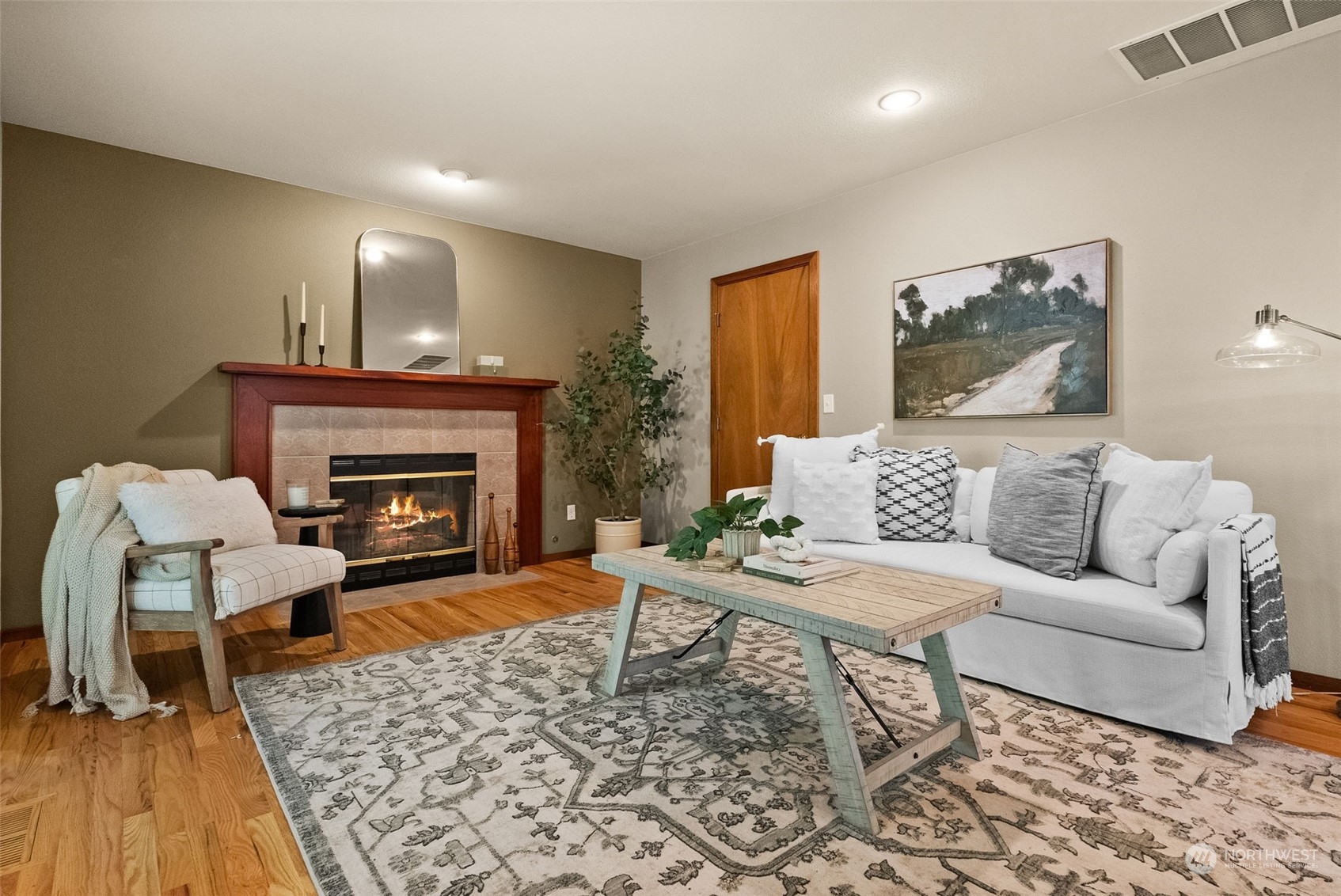 5303 138th Street Ct NW