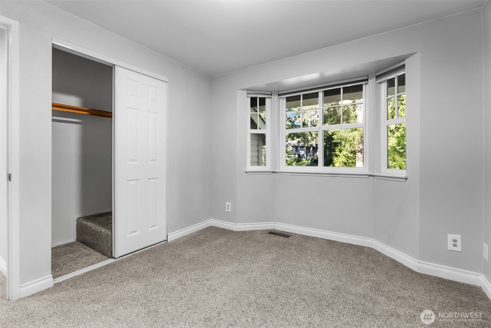 4508 Canterwood Drive NW