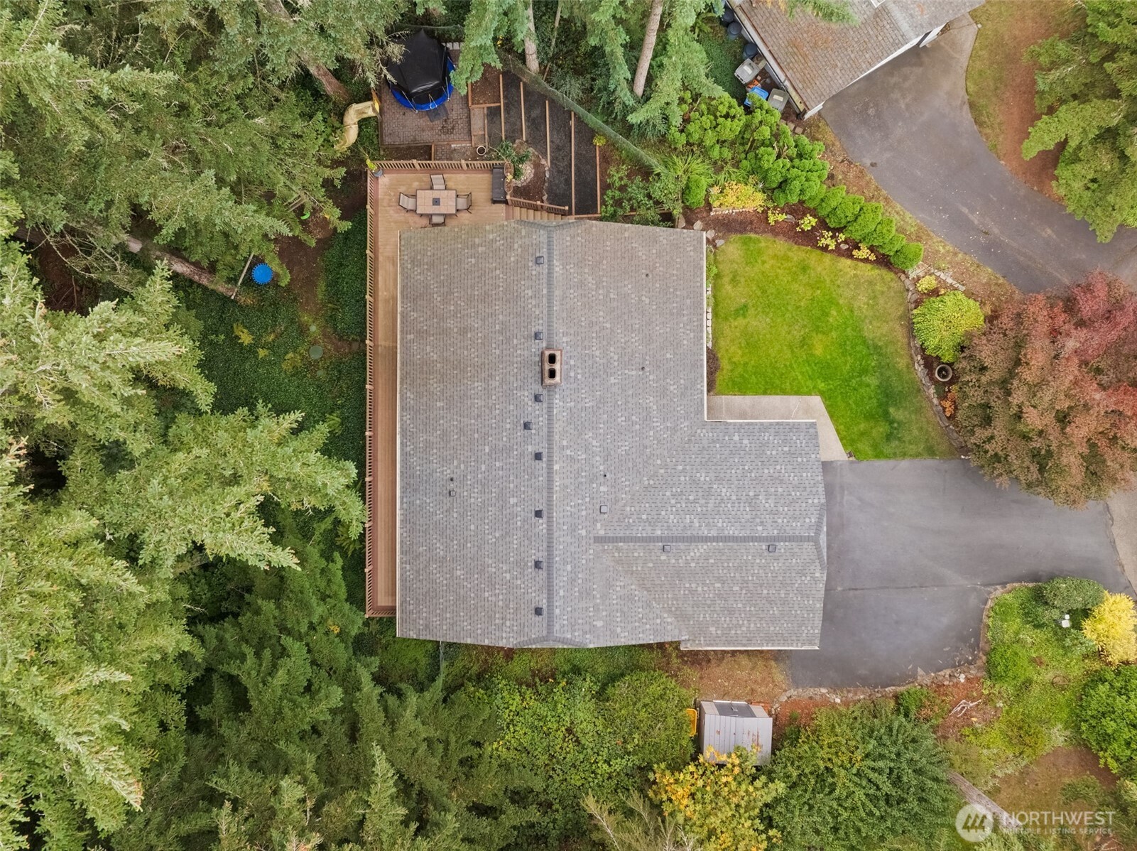 1913 Clorindi Circle