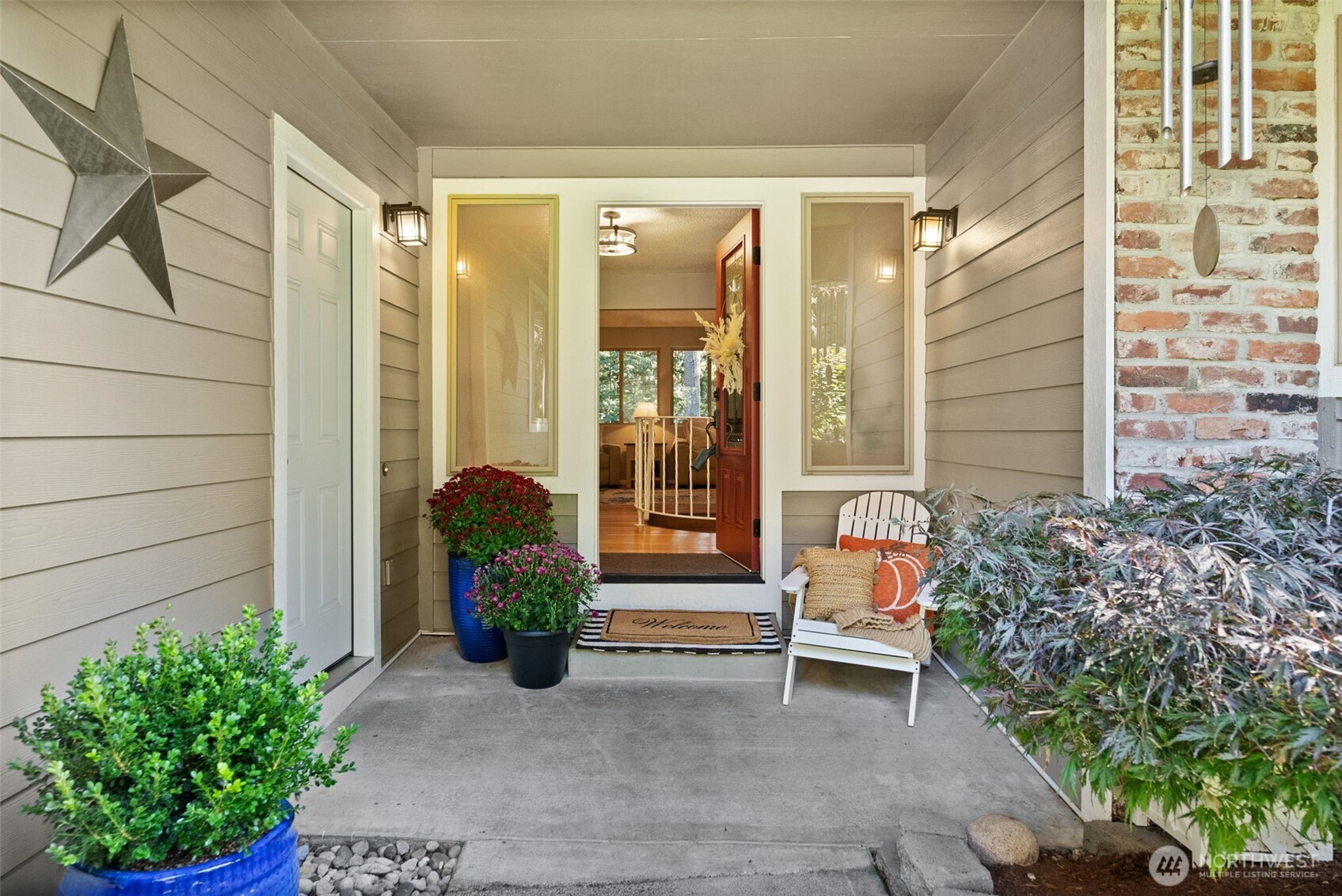 1913 Clorindi Circle