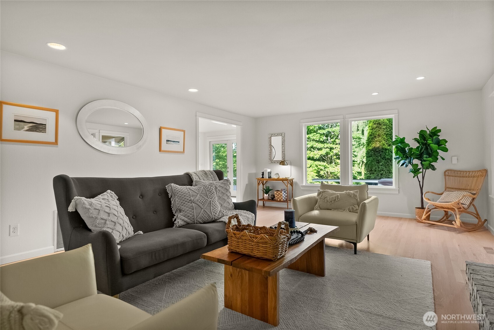 4016 42nd Street Ct NW