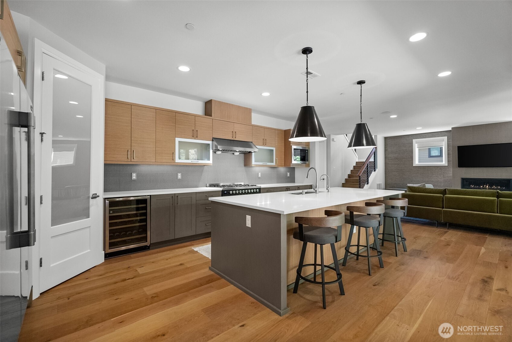 6565 Serenity Loop