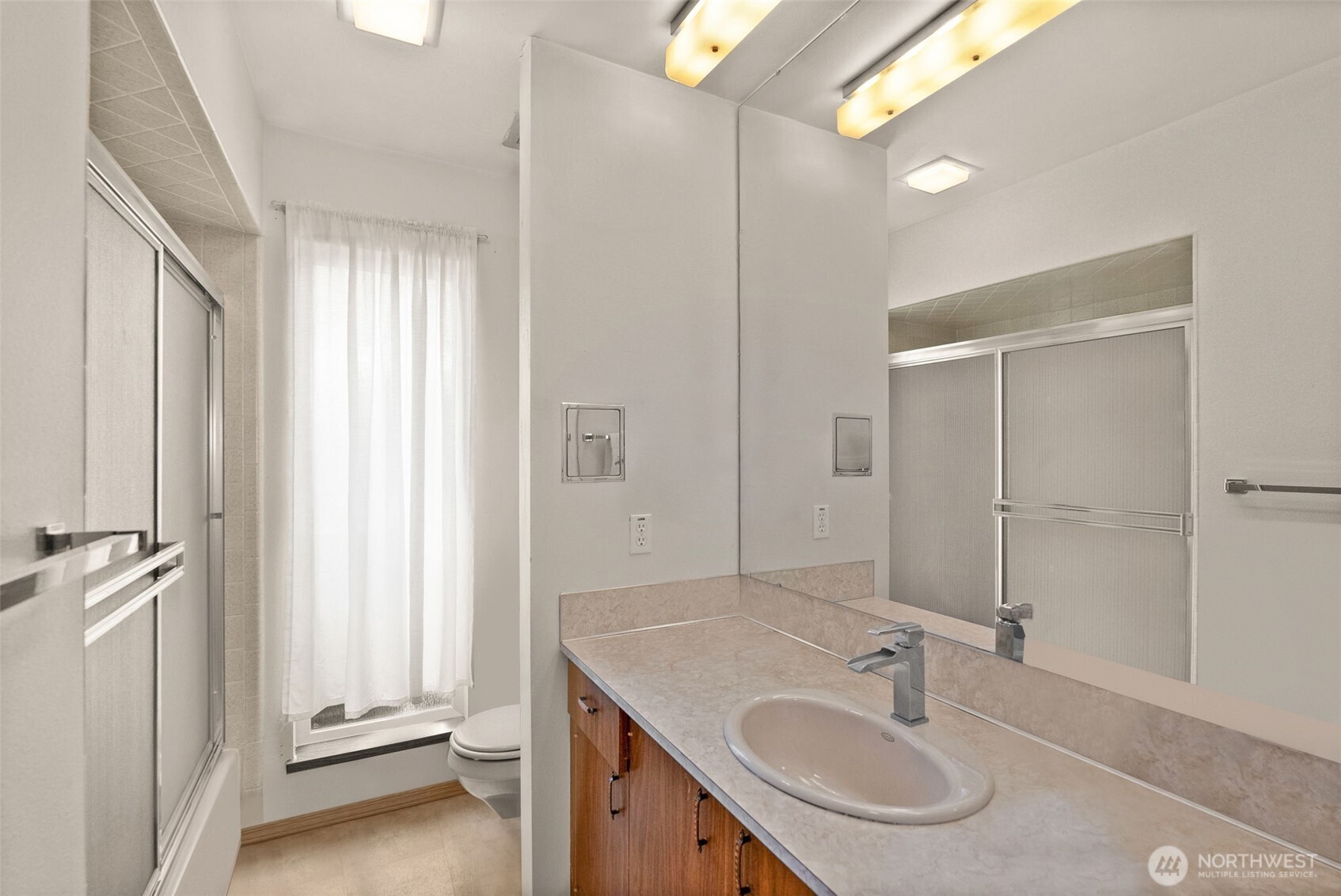 7618 19th Street W