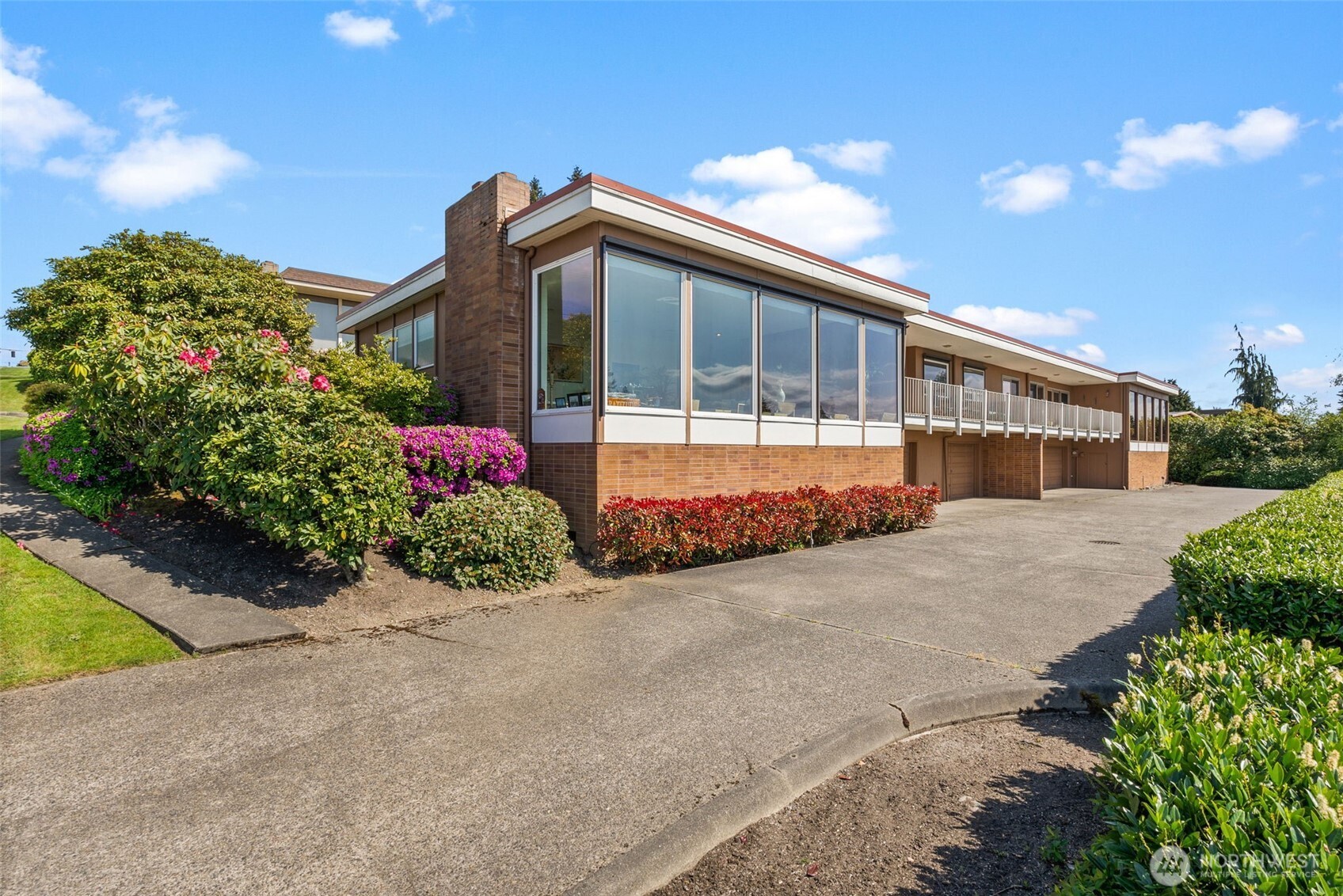 7618 19th Street W