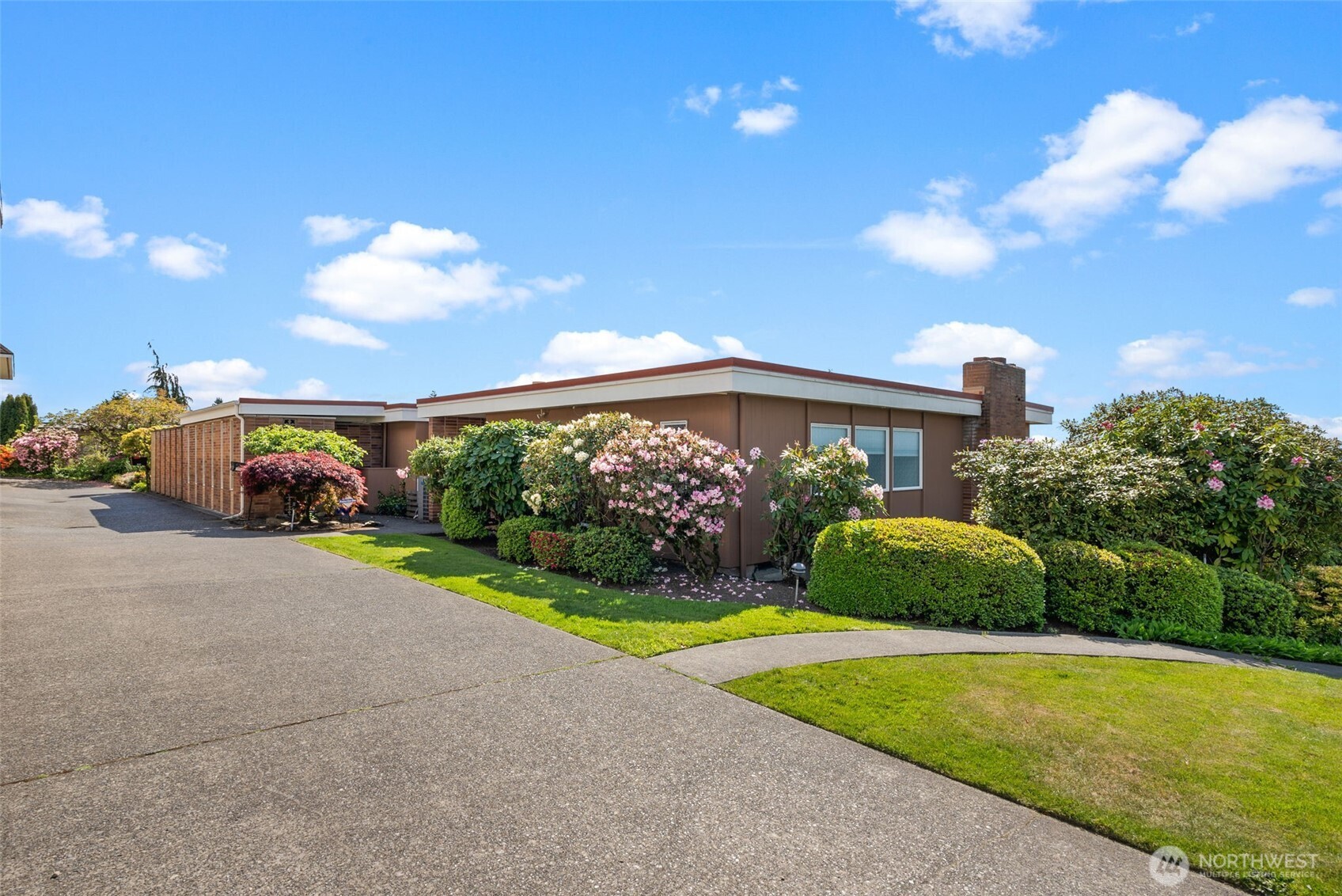 7618 19th Street W