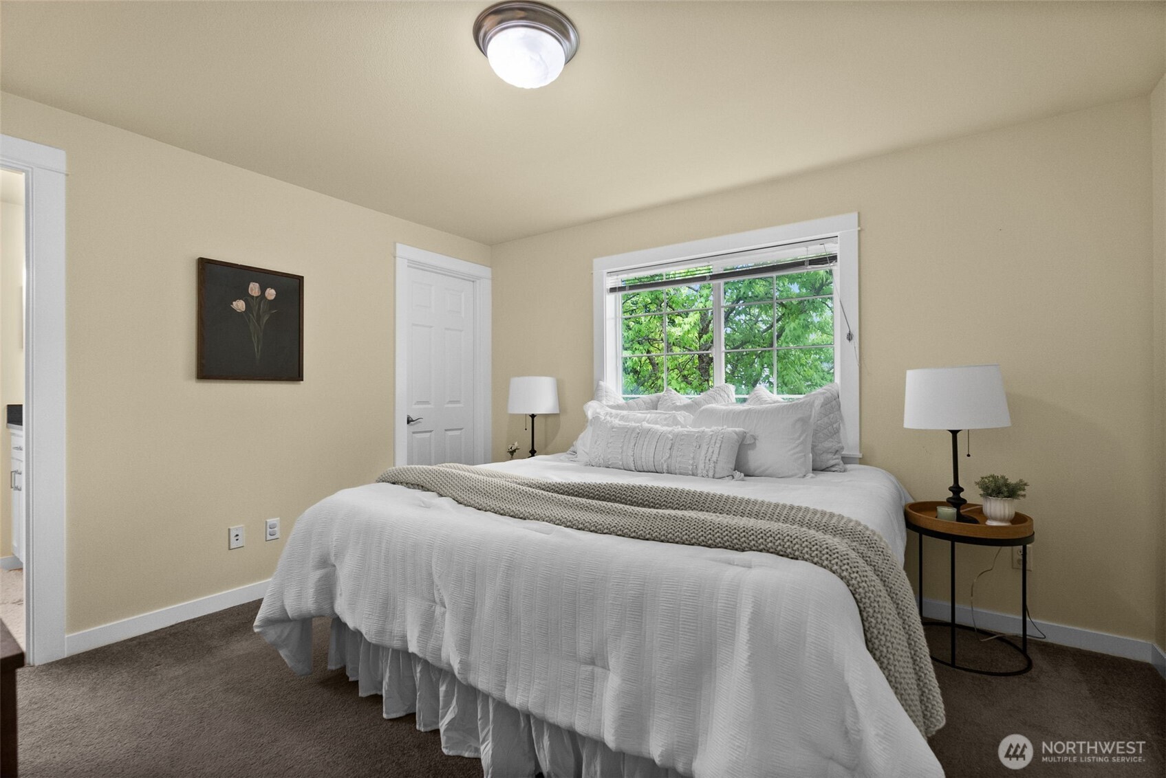 1412 Leschi Place