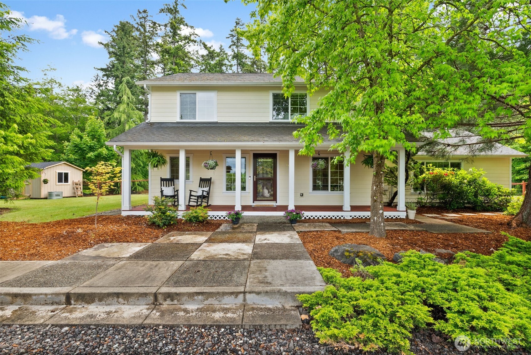 1412 Leschi Place