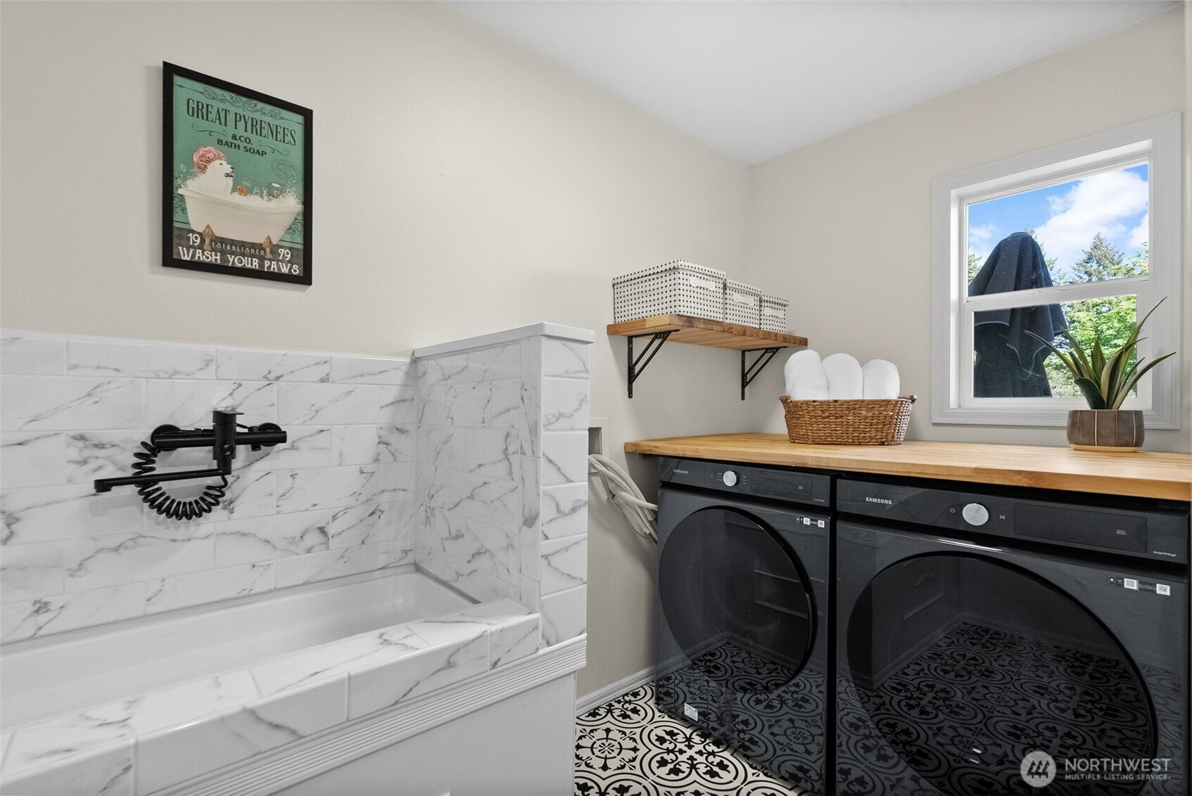 2208 90th Street Ct NW