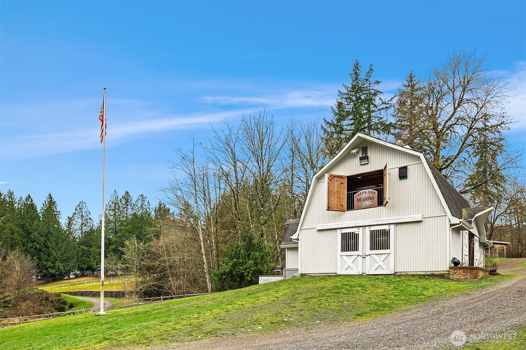 1204 SE Oak Road