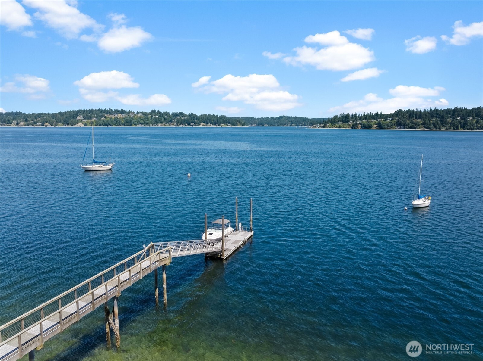 1162 Hyak Place
