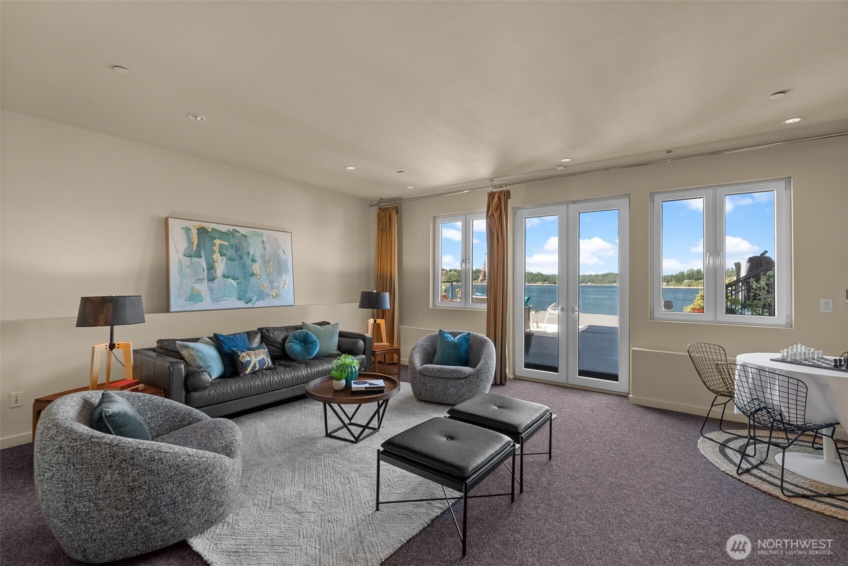 1162 Hyak Place