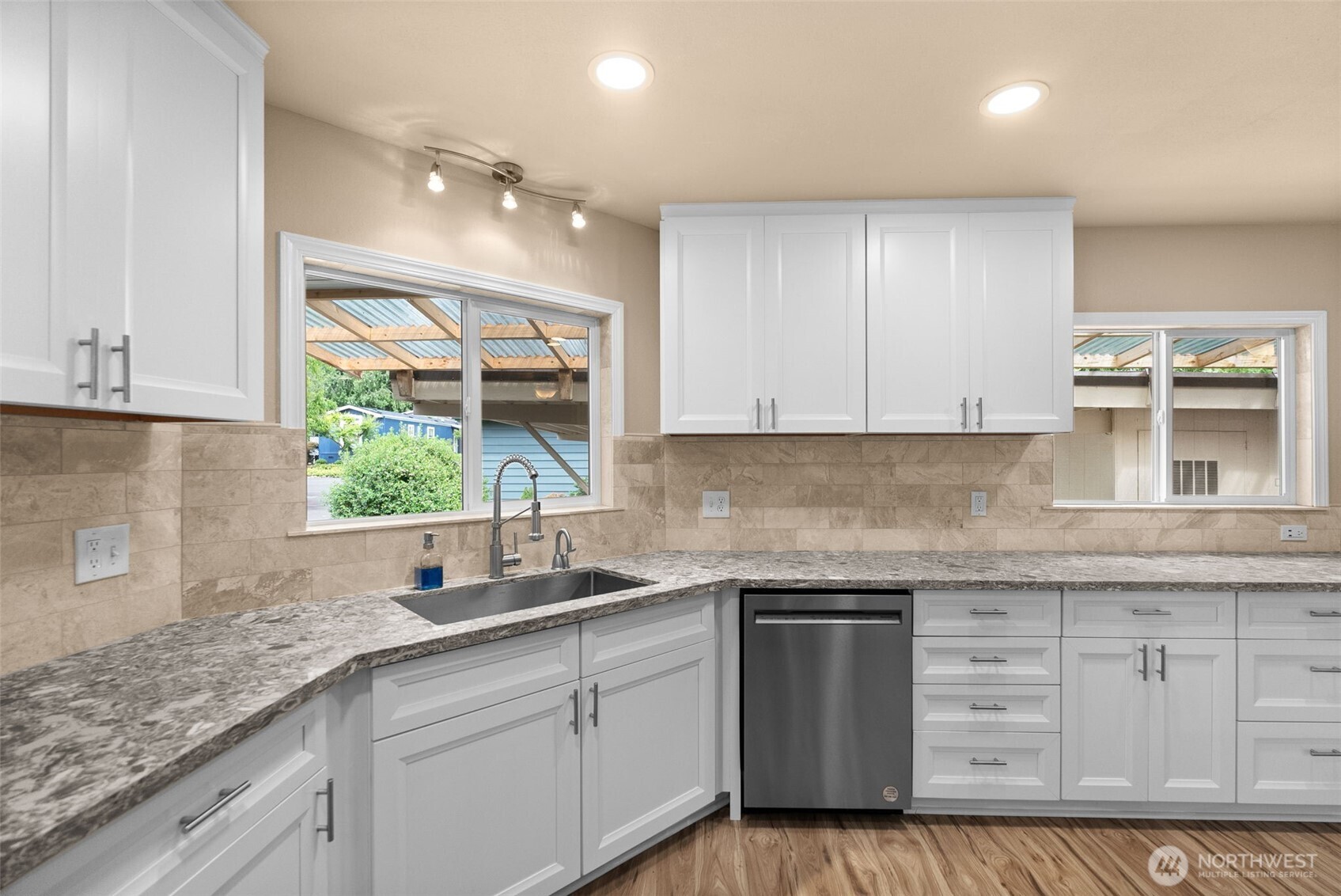 10414 Peacock Hill Ave. Unit: 54