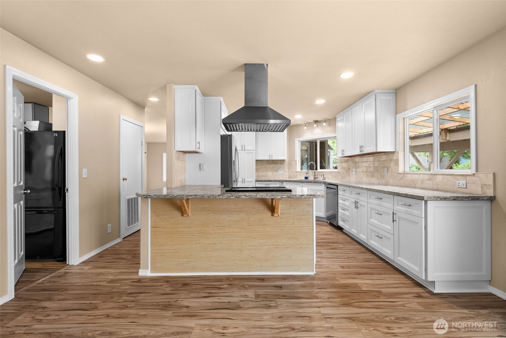 10414 Peacock Hill Ave. Unit: 54