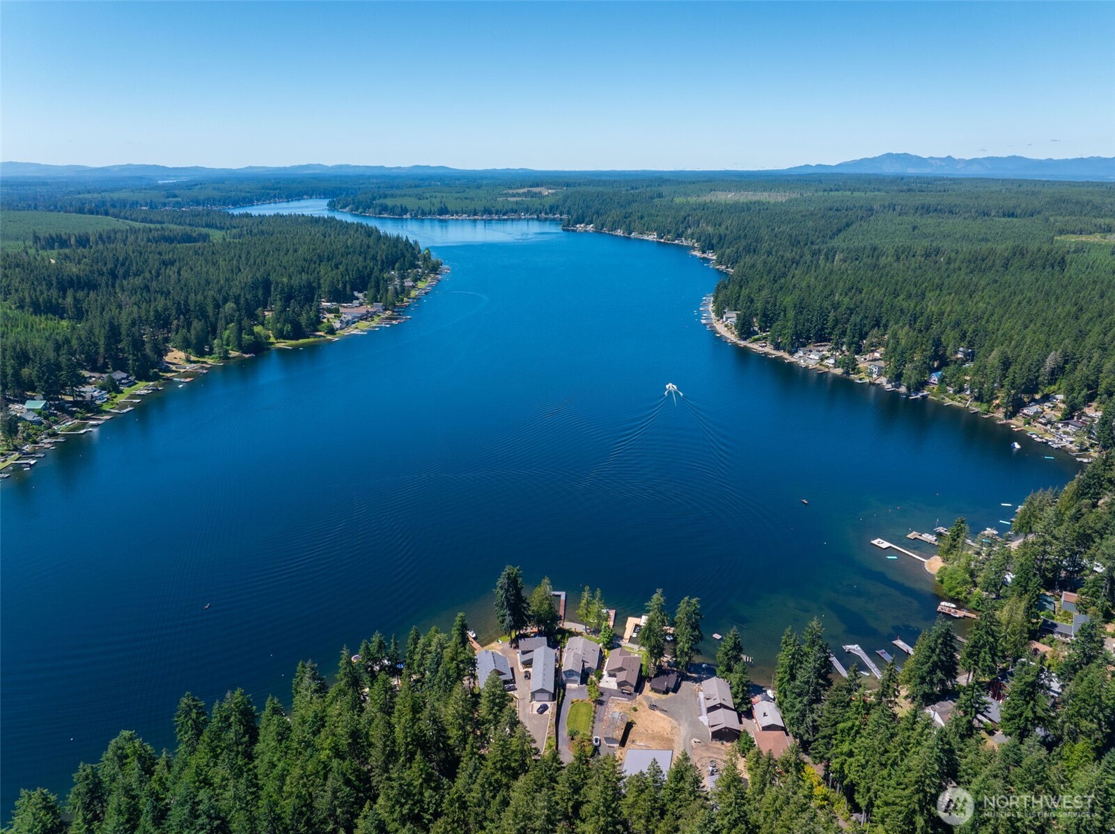 2521 E Mason Lake Drive E