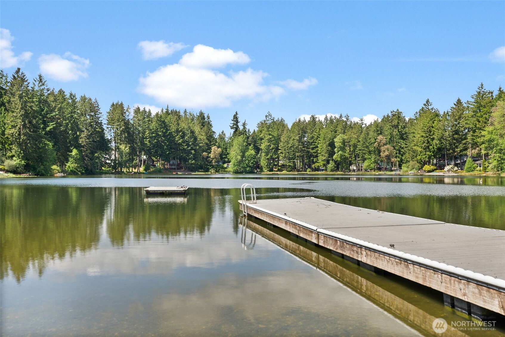 2213 Lake Drive SW