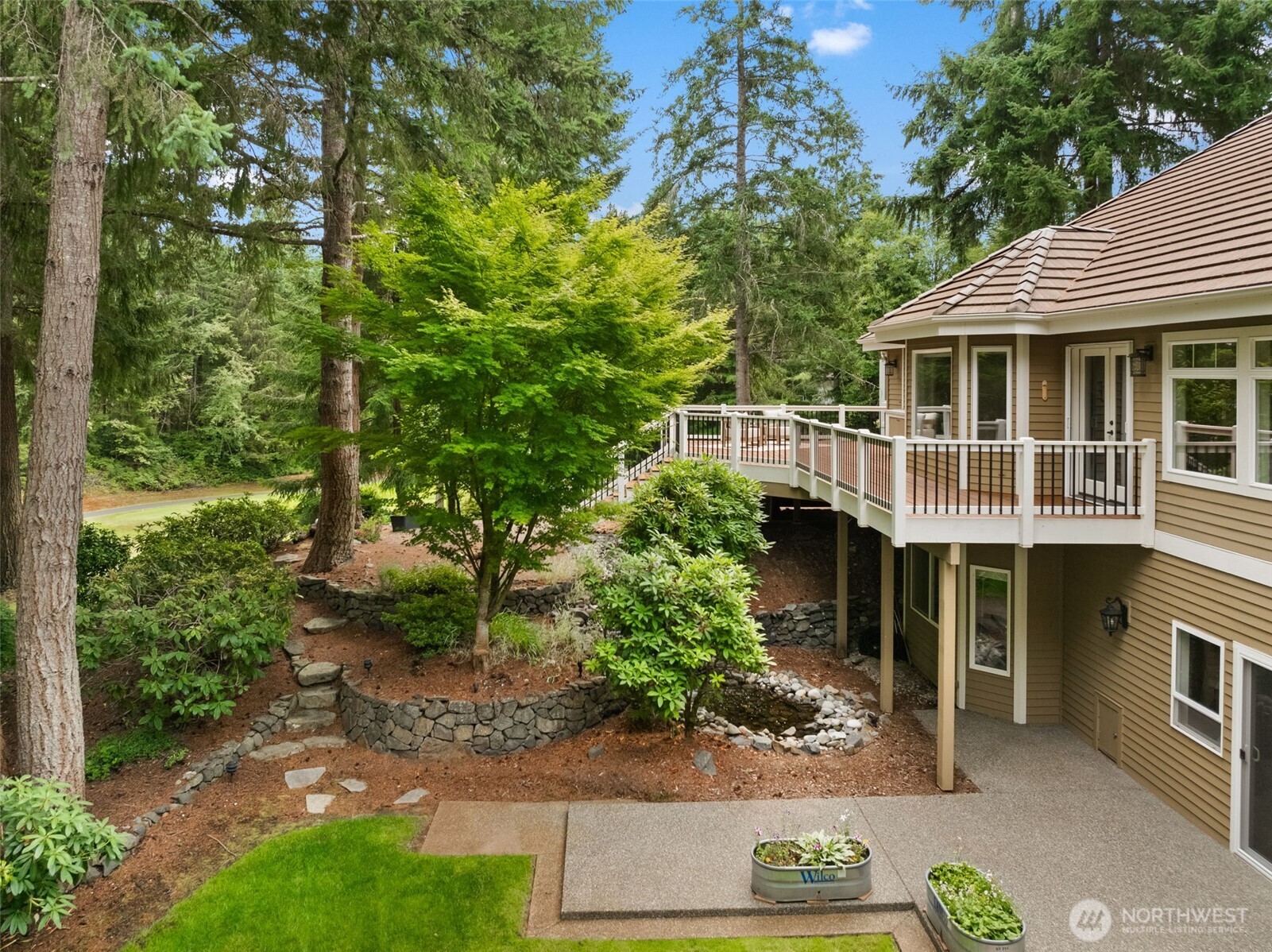 13117 Muir Drive NW