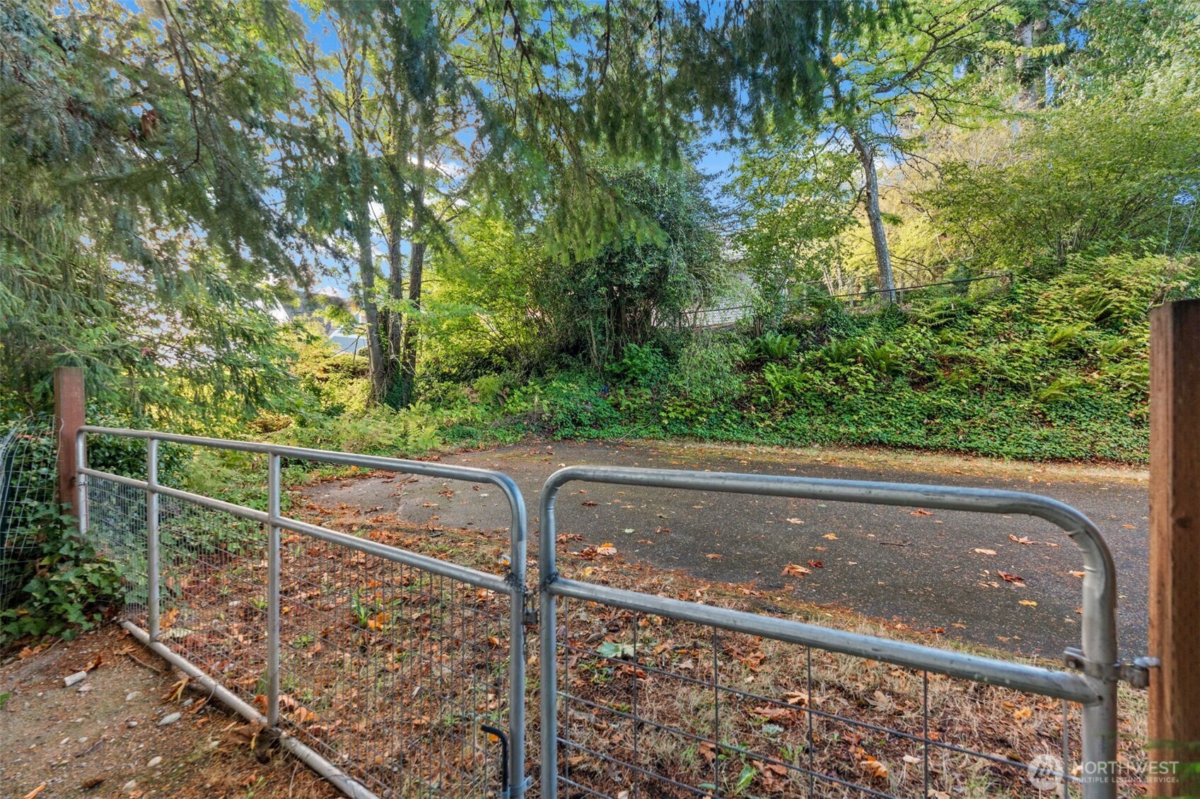 9306 N Harborview Drive