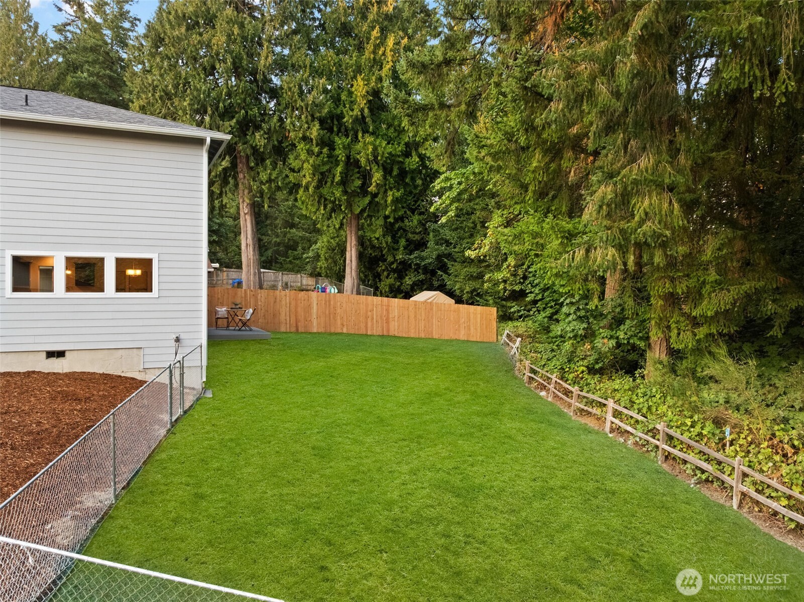 5123 Wollochet Drive NW