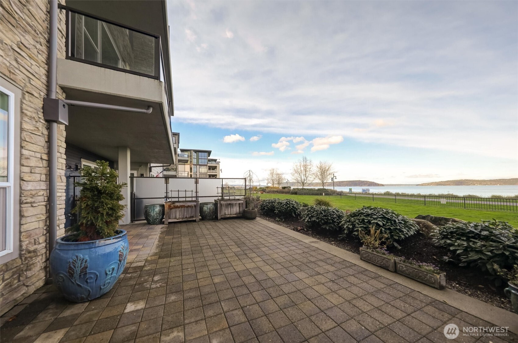4961 Main Street Unit: 107