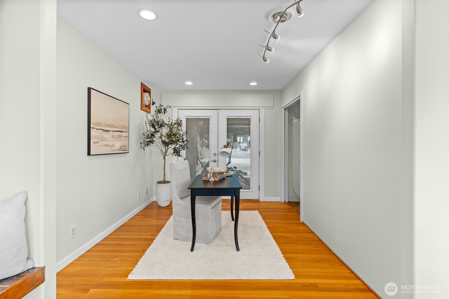 225 3rd Court