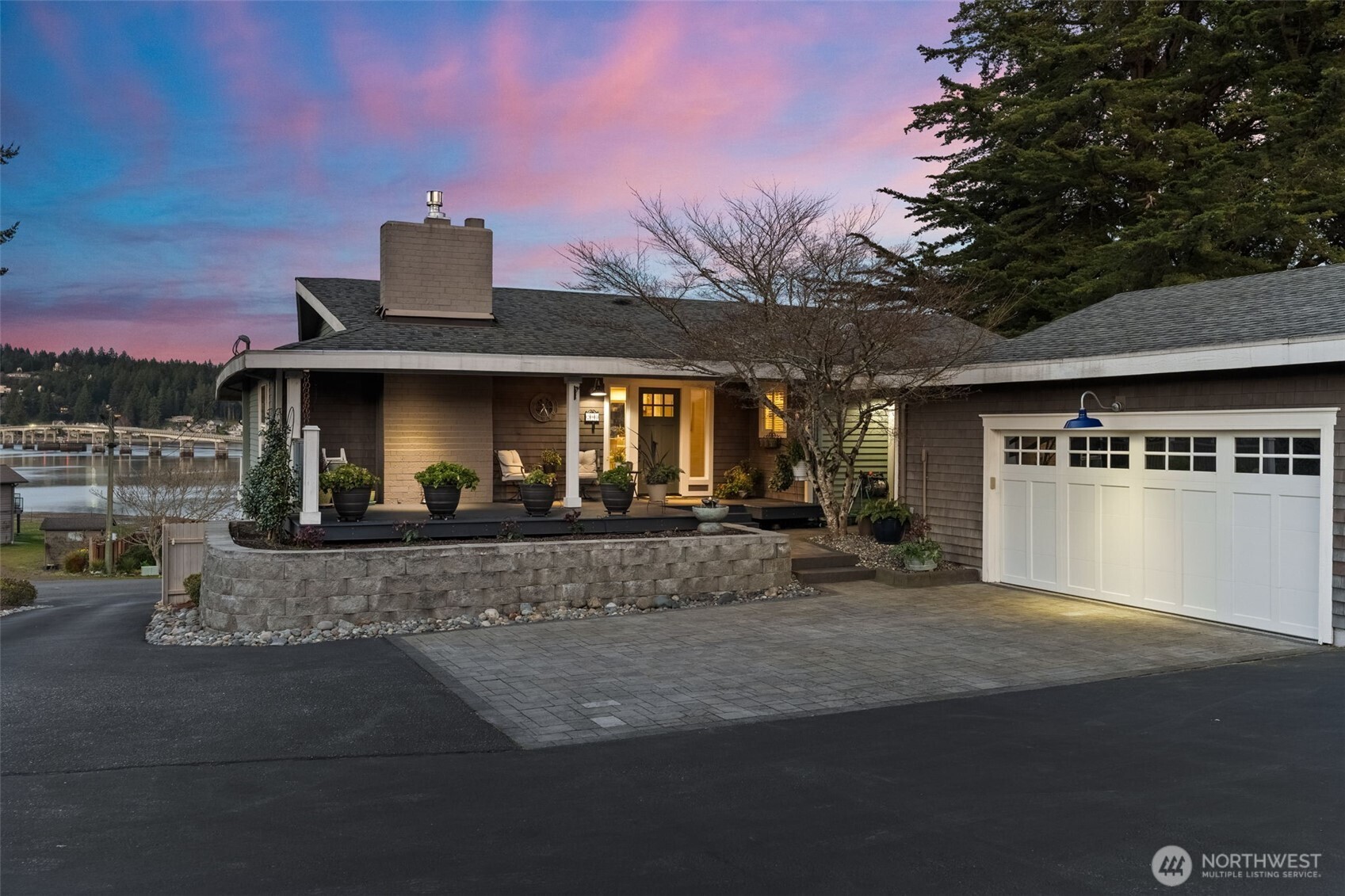 284 Bella Bella Drive