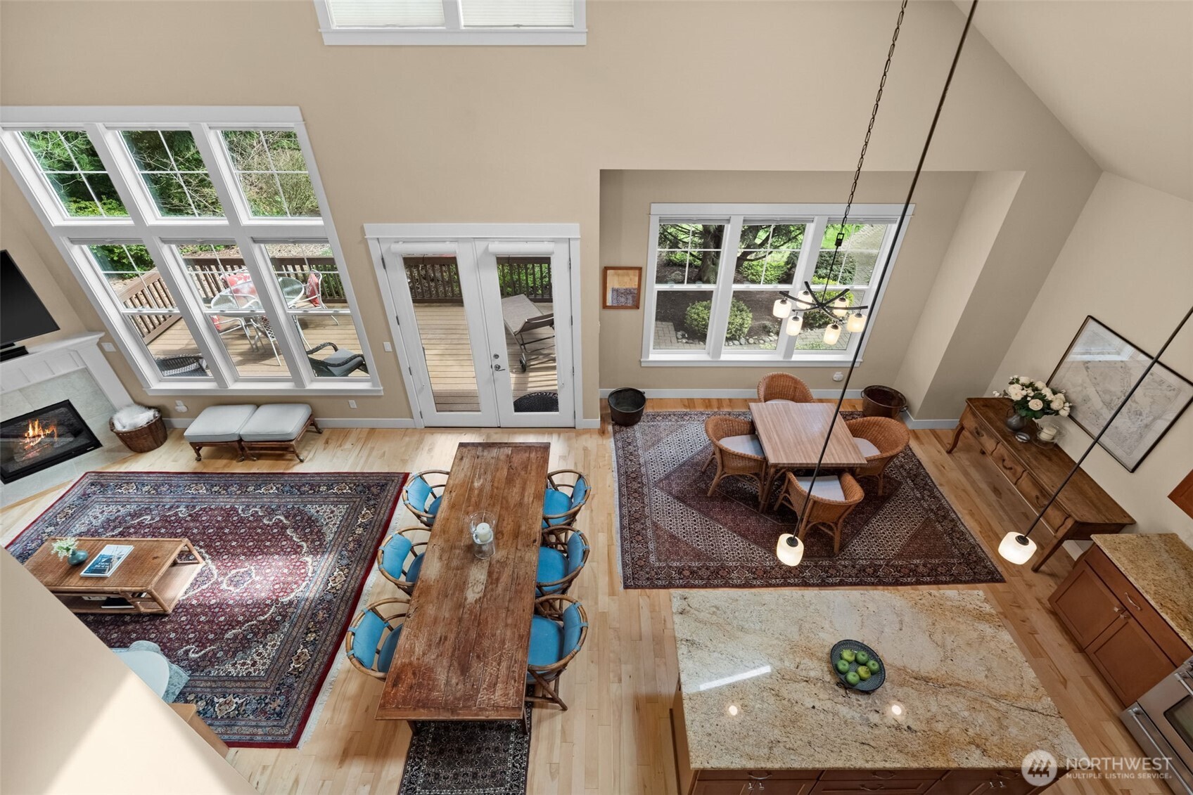 3113 Emerald Lane