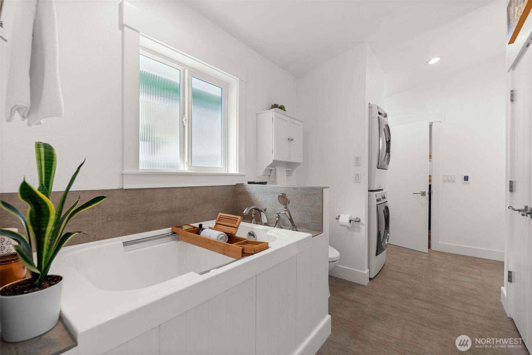 9604 Ridgeway