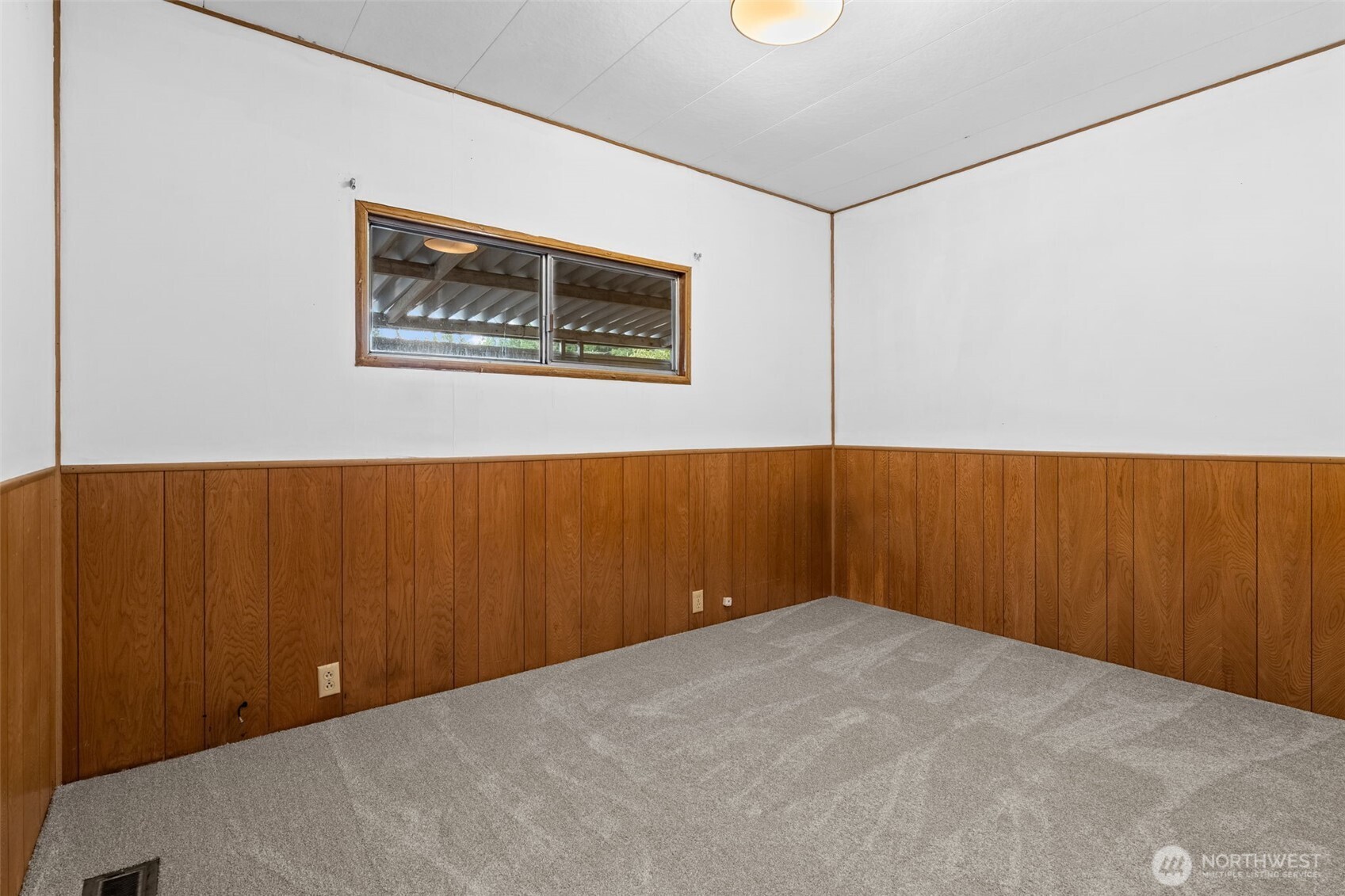3702 Hunt Street Unit: 32