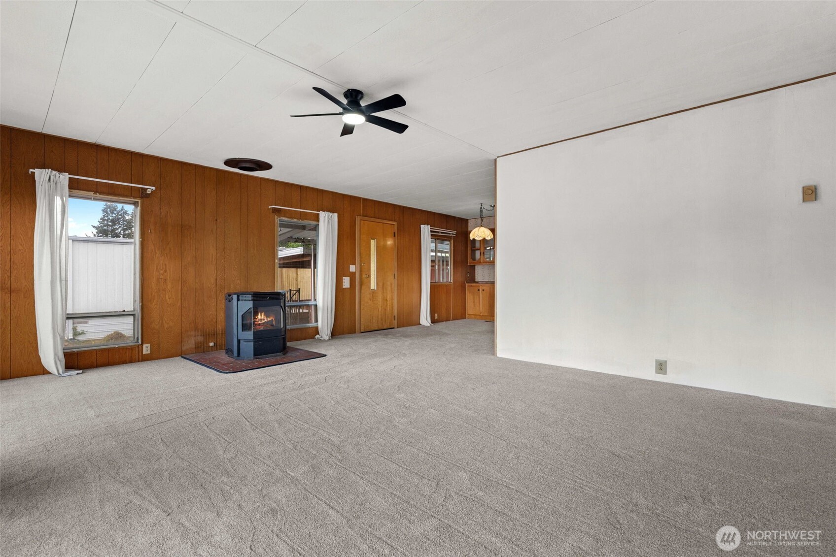 3702 Hunt Street Unit: 32