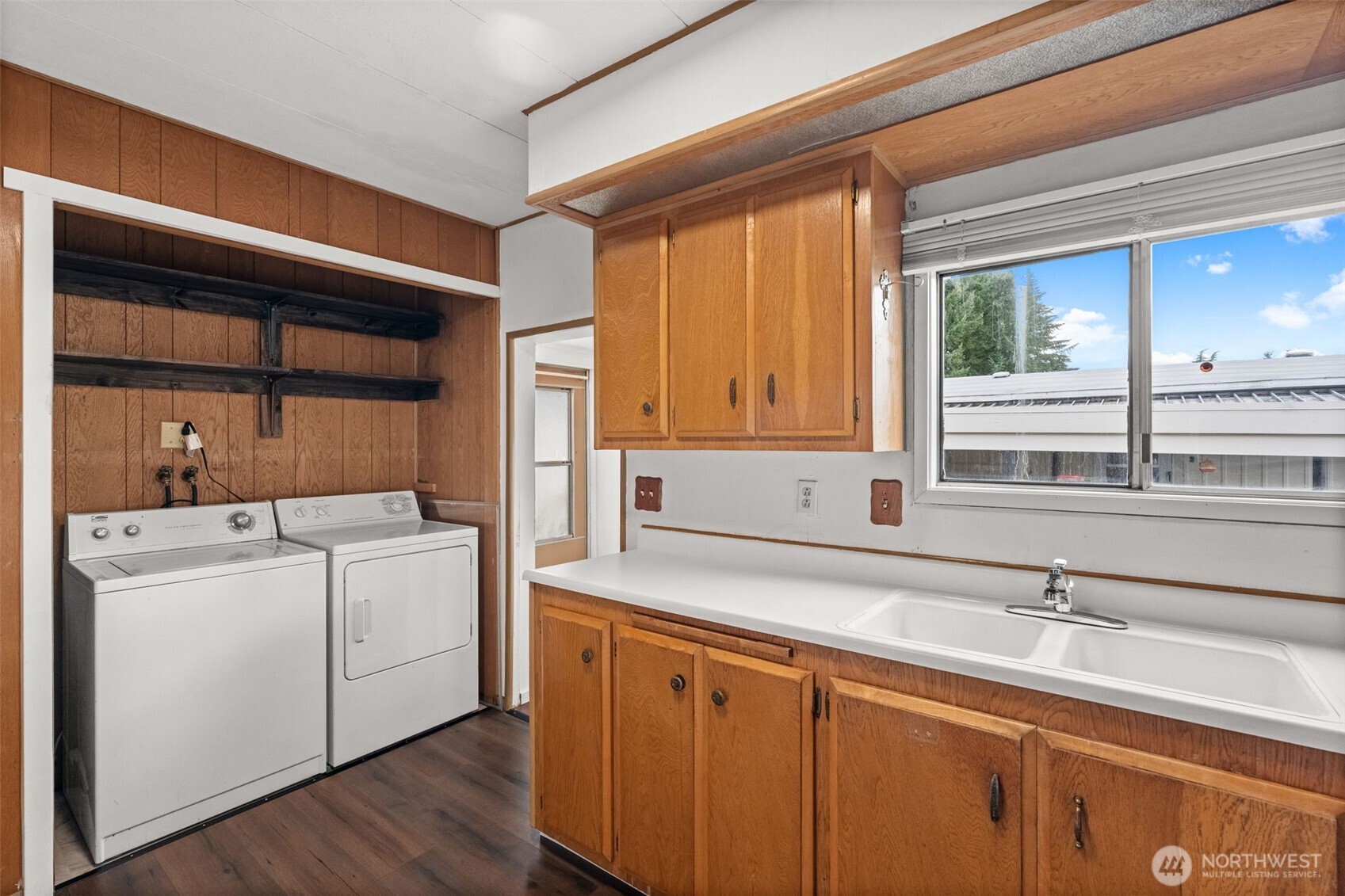 3702 Hunt Street Unit: 32