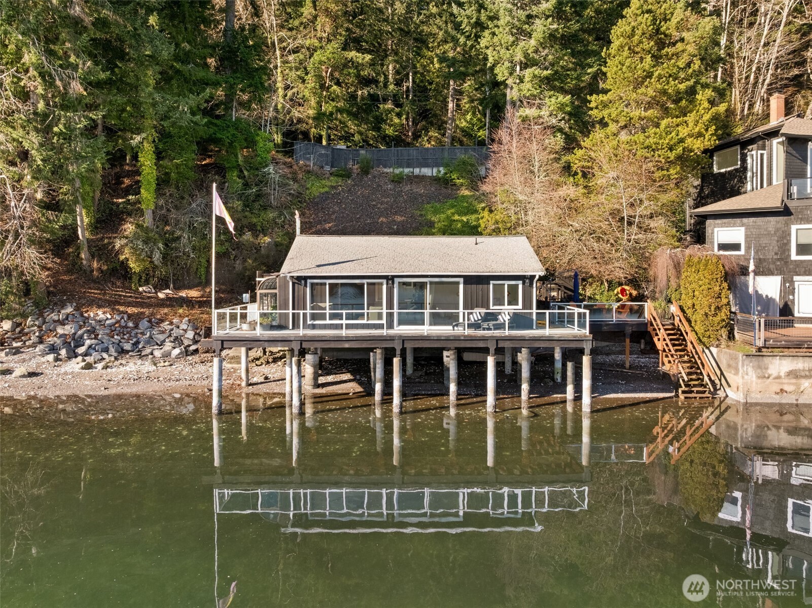 11031 NE North Shore Road