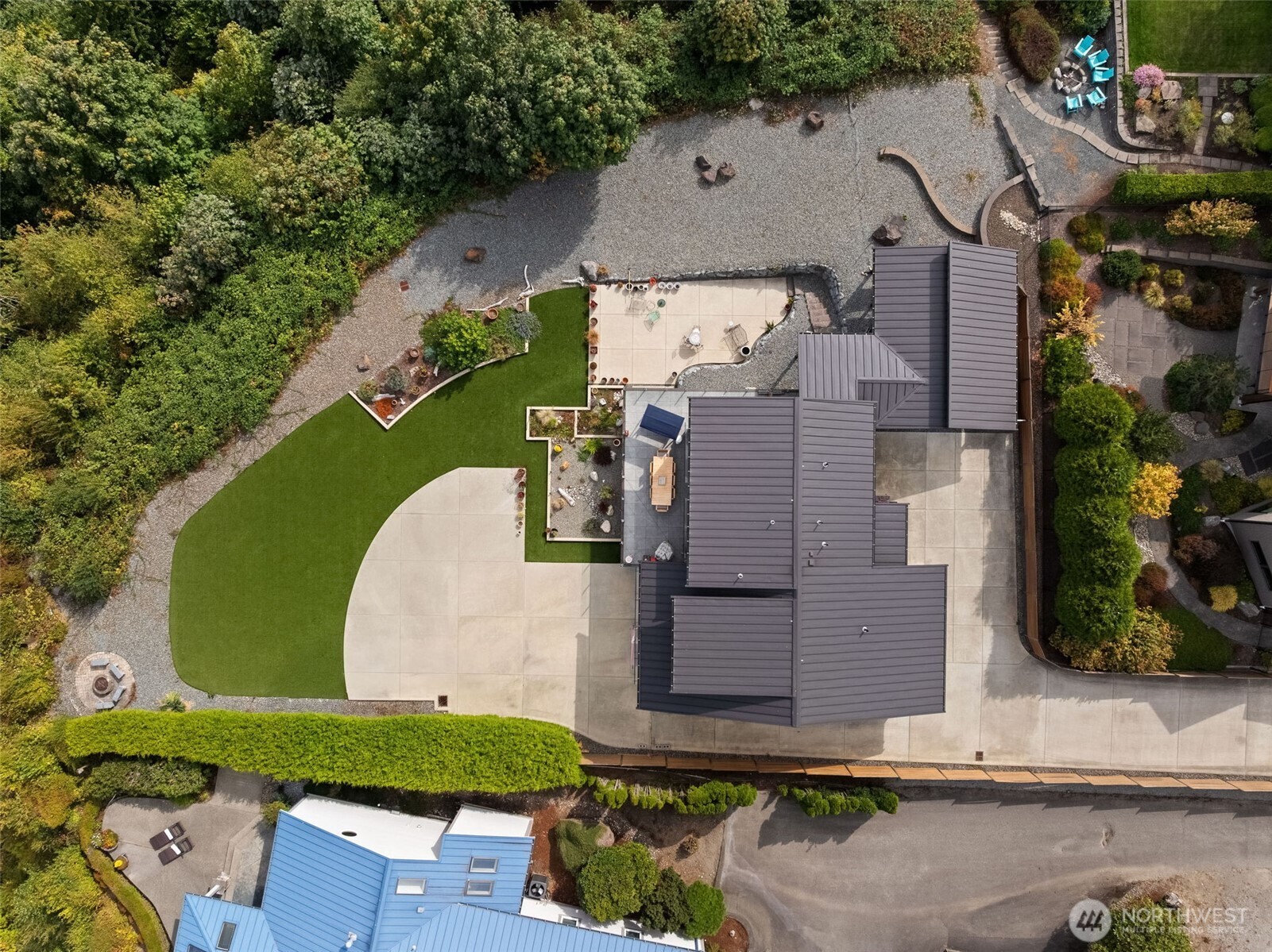 6729 Cascade Avenue