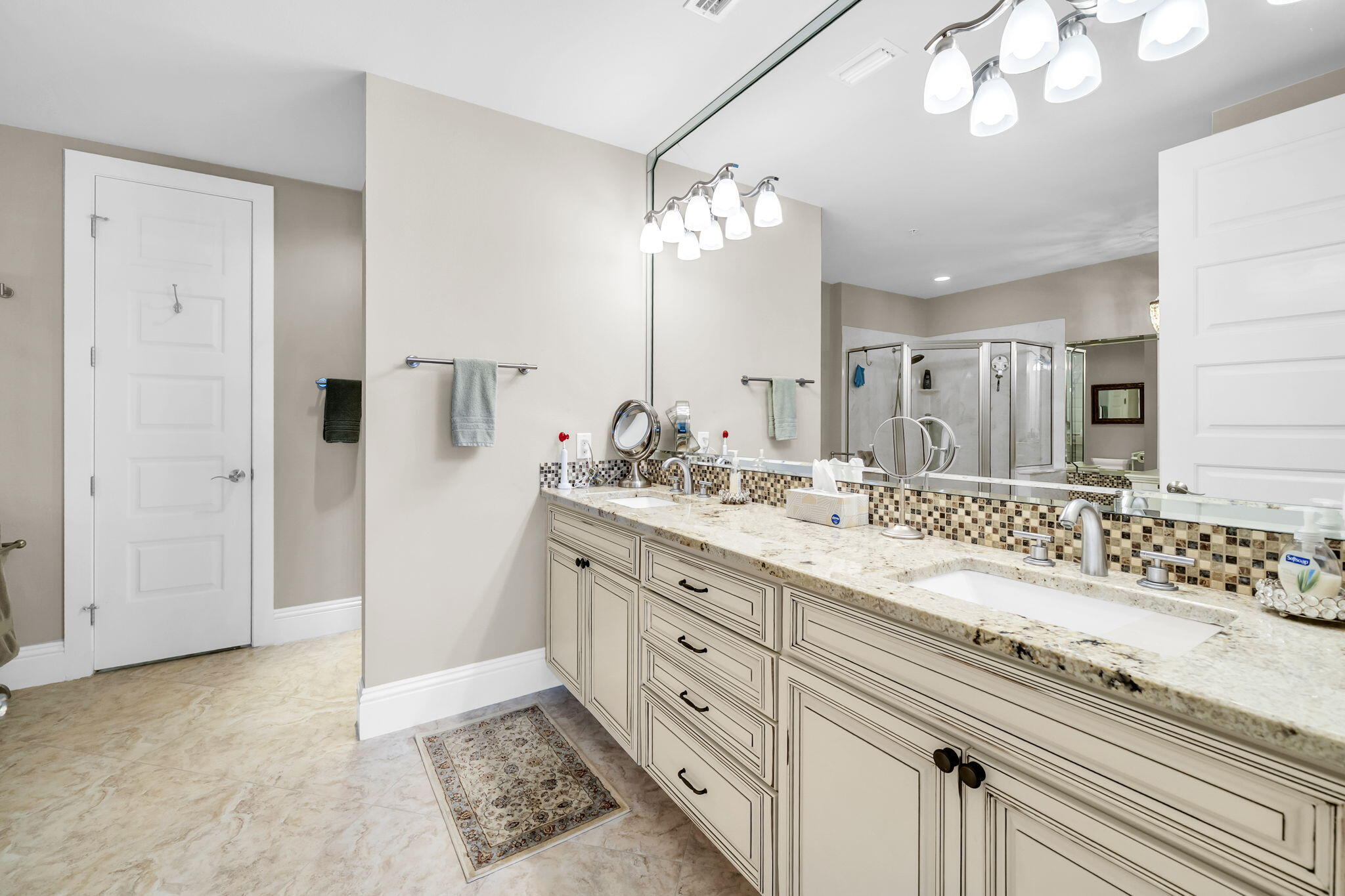 211 Durango Road UNIT 611