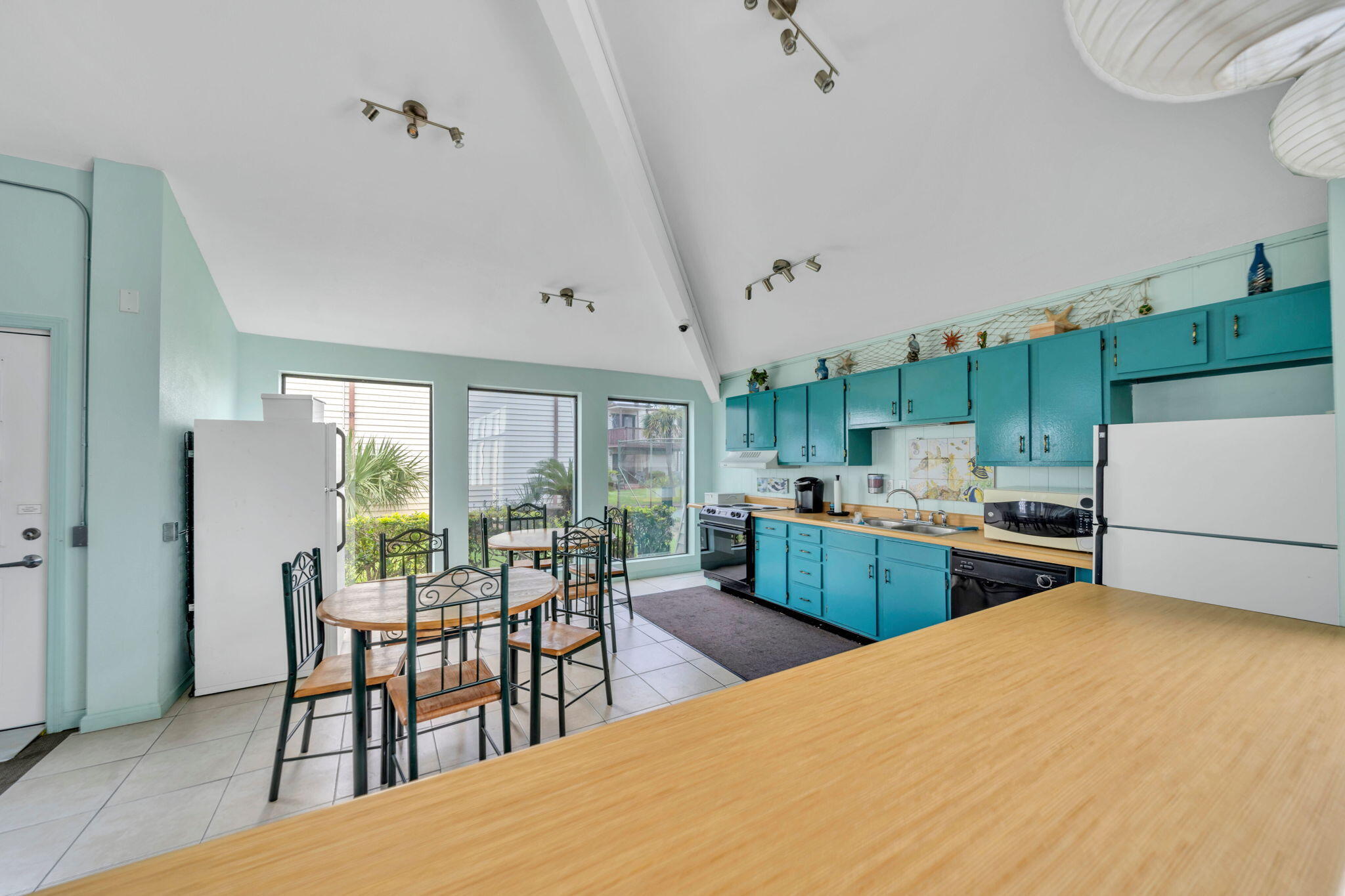 308 SW Miracle Strip Parkway, UNIT 1B