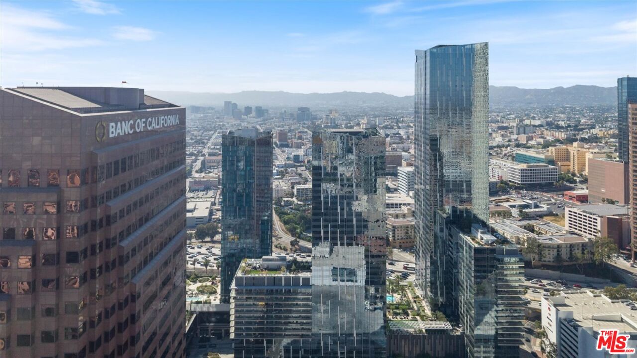 877 Francisco St Unit: 2809