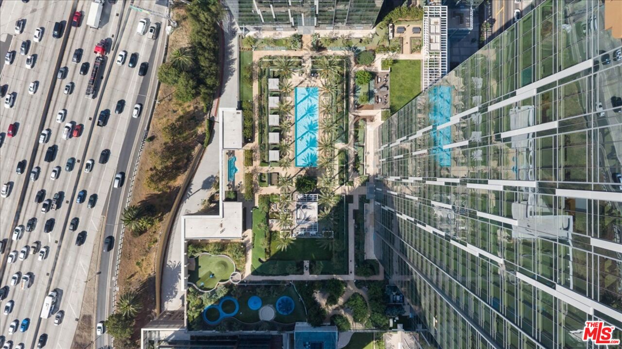 877 Francisco St Unit: 2809