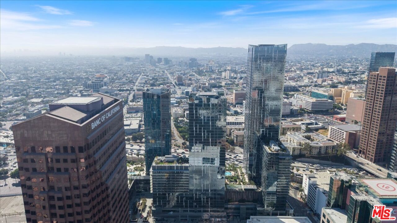 877 Francisco St Unit: 2809