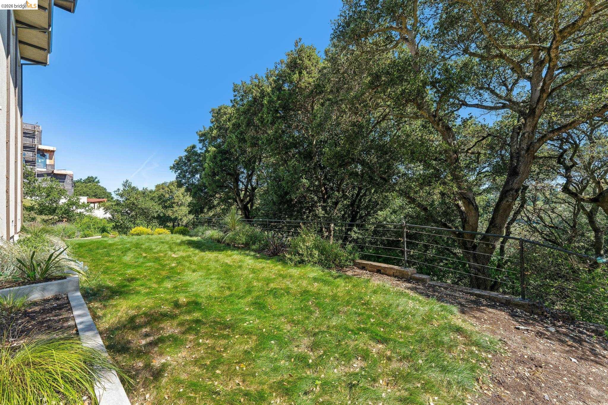 13454 Campus Dr