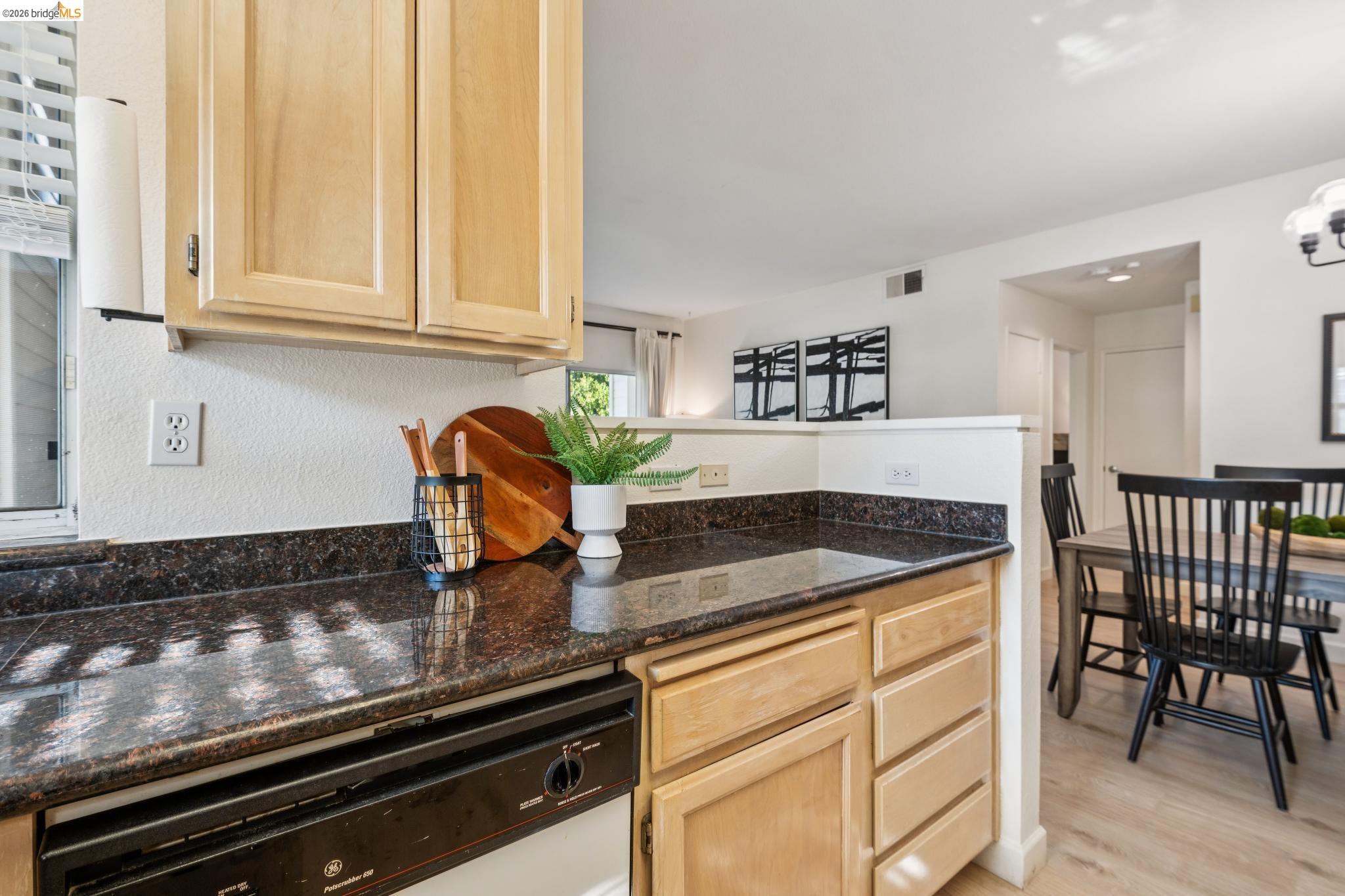 255 Florence Ct