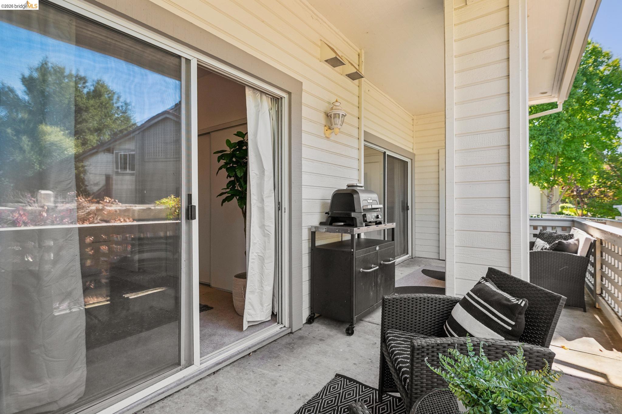 255 Florence Ct