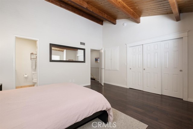 4230 Whitsett AVE Unit: 10