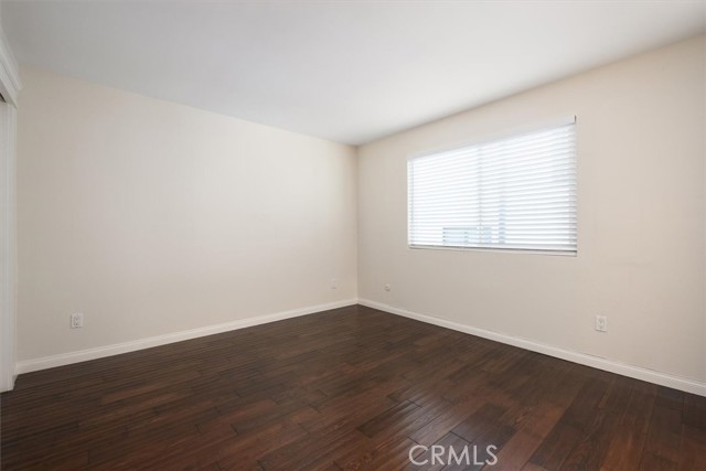 4230 Whitsett AVE Unit: 10