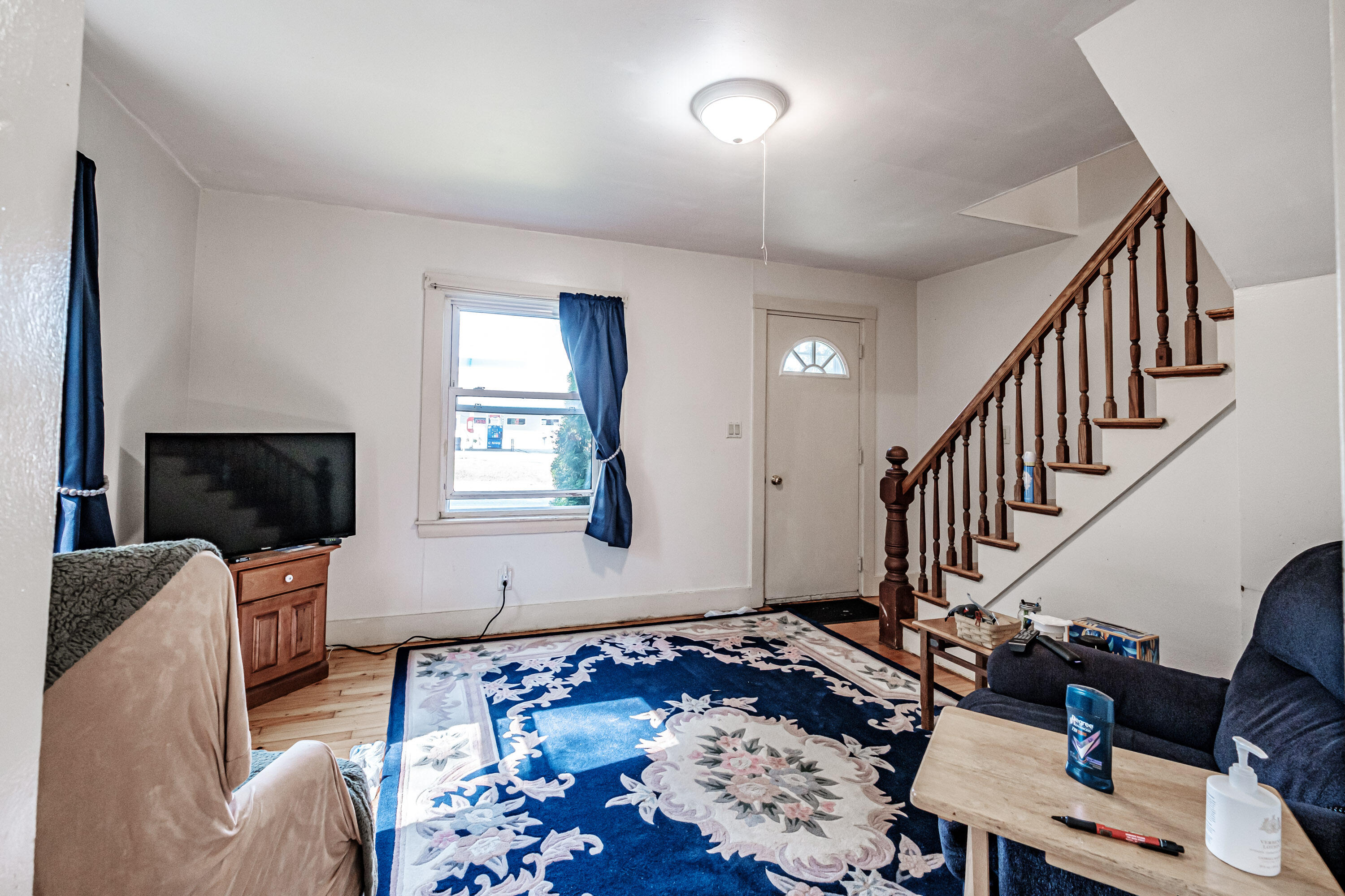 696 Royalsborough Road