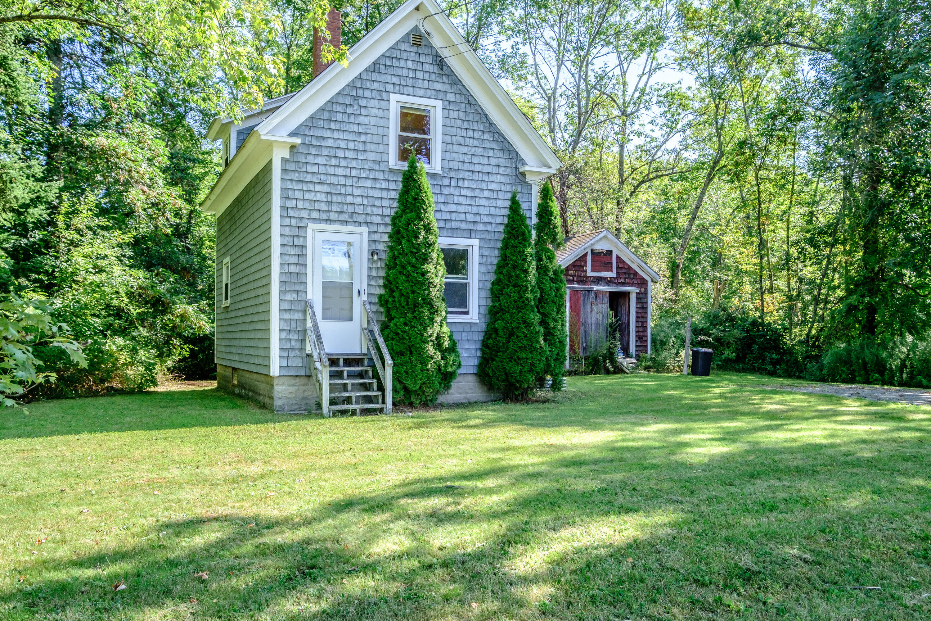 696 Royalsborough Road