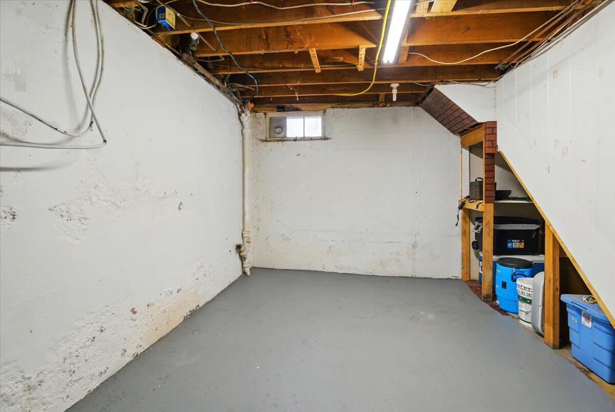 121 Conant Avenue