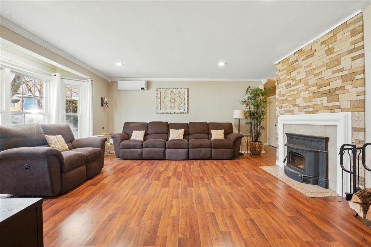 121 Conant Avenue