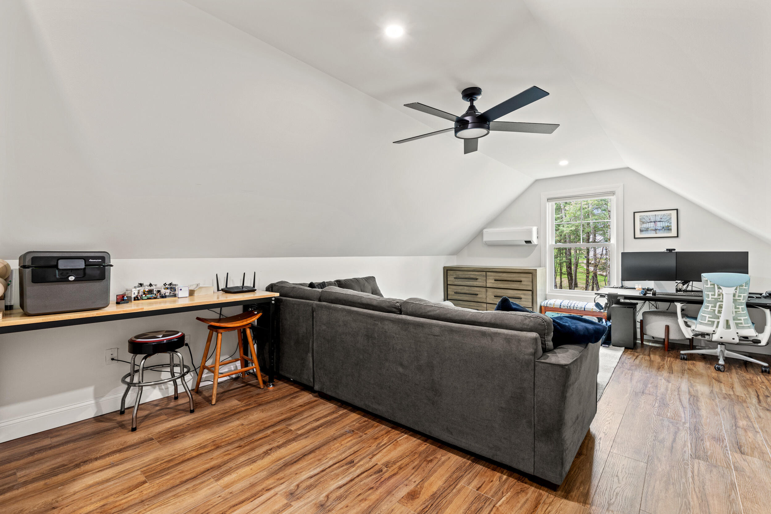 64 Autumn Ridge