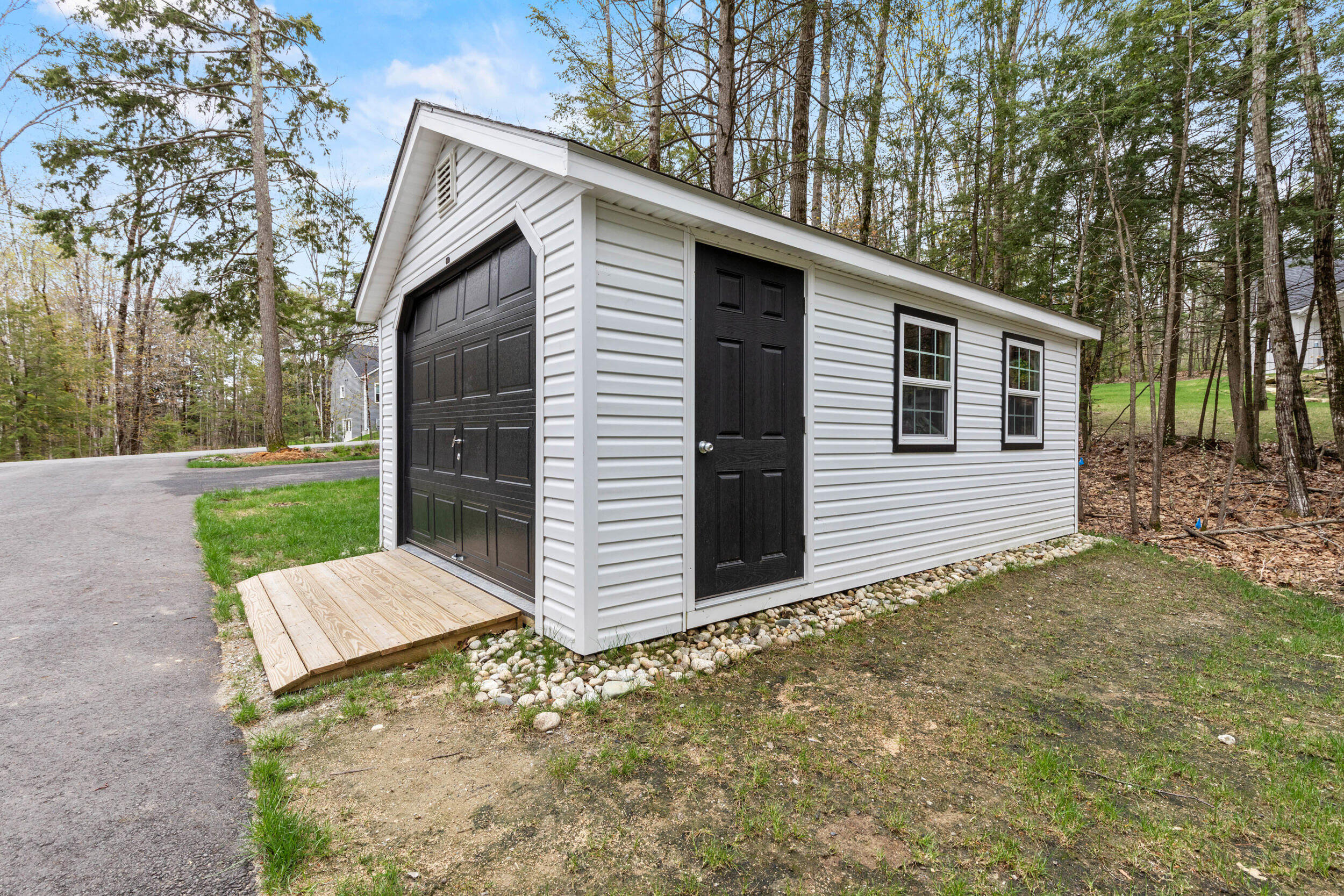 64 Autumn Ridge