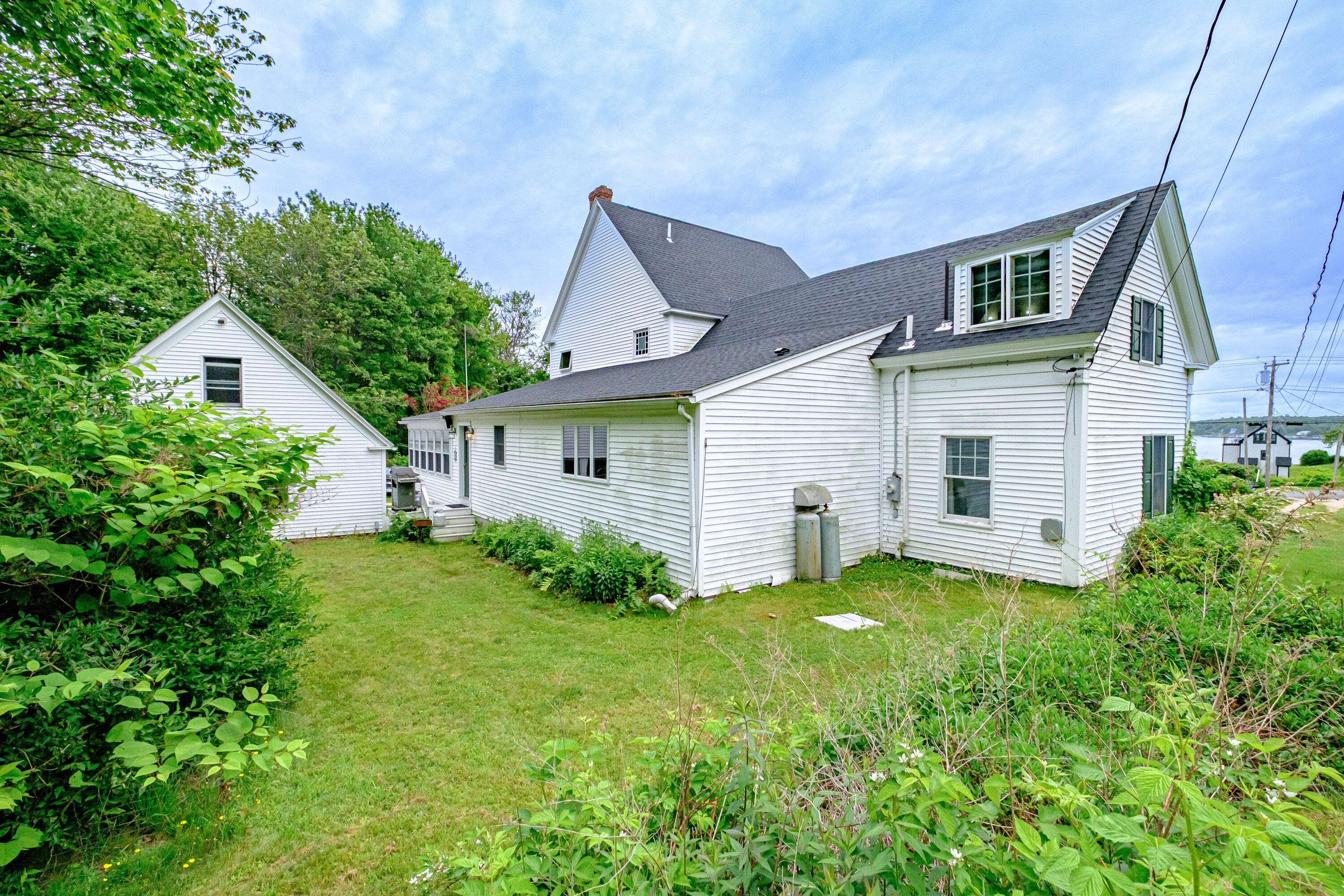 33 Island Avenue
