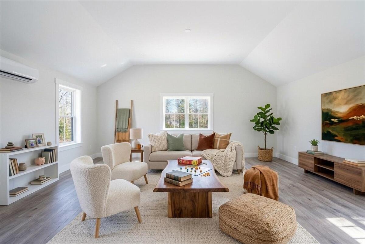 321 Pownal Road